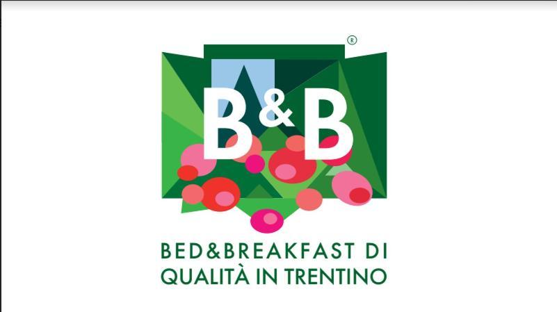 B&B Haus Senter Trambileno Eksteriør bilde